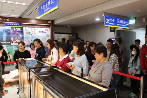 知名蛋糕業者進駐開，不到40分鐘即賣光