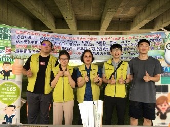 李分署長親率同仁宣導執行業務