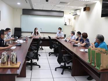 交通部公路總局臺北區監理所曾副所長信池率同仁5人至新北分署進行業務交流。
