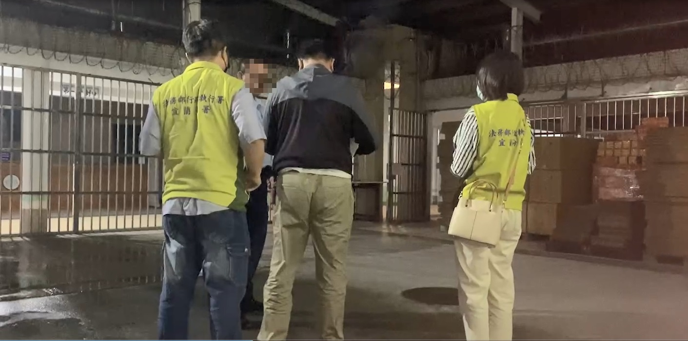 義務人代○工程企業有限公司，自民國108年起因欠繳營利事業所得稅、健保費、罰鍰、汽機車燃料費等762件