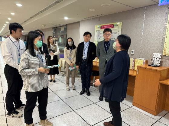 法務部司法官學院司法官第65期學員由新北分署黃主任行政執行官有文帶領至財政部北區國稅局新莊稽徵所參訪。