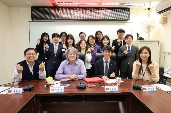 法務部司法官學院司法官第65期學員至新北分署學習綜合座談。