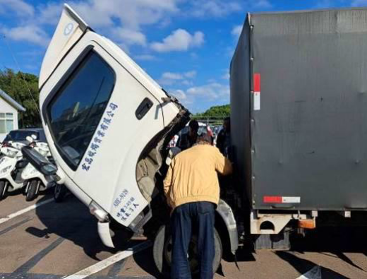 123 聯合拍賣會01