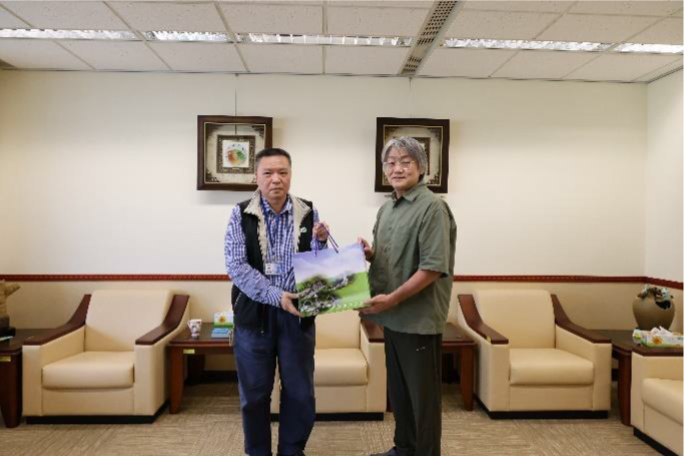 交通部高速公路局業務組陳副組長匯斌率同該局同仁至新北分署拜會黃分署長立維，進行業務交流