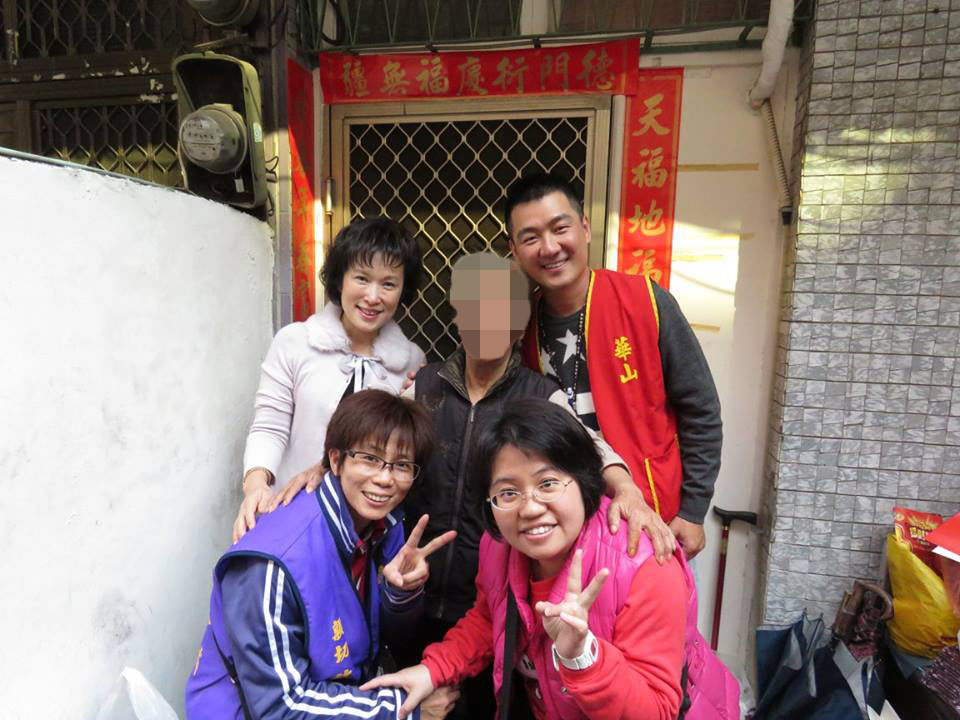 關懷老人3