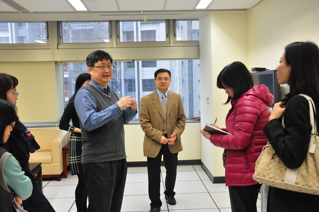 請教辦公廳舍裝修經驗